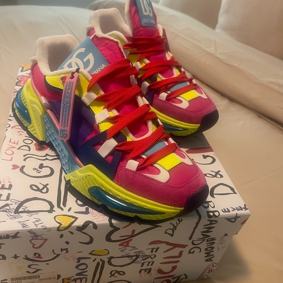 DG sneakers
